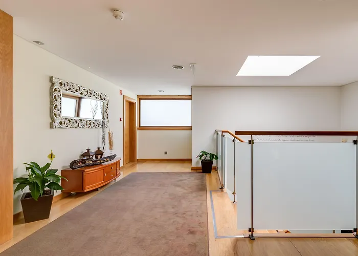 茹拉尔里奥酒店 酒店 4*