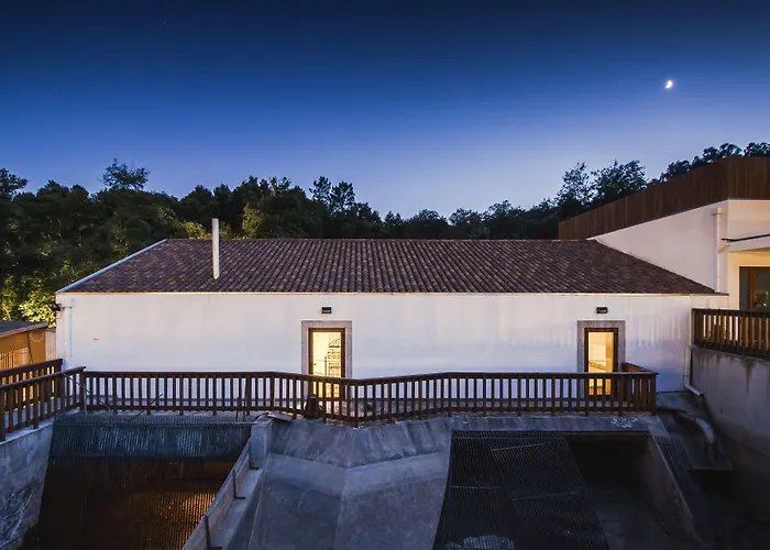 茹拉尔里奥酒店 酒店 奥利韦拉-迪阿泽梅什